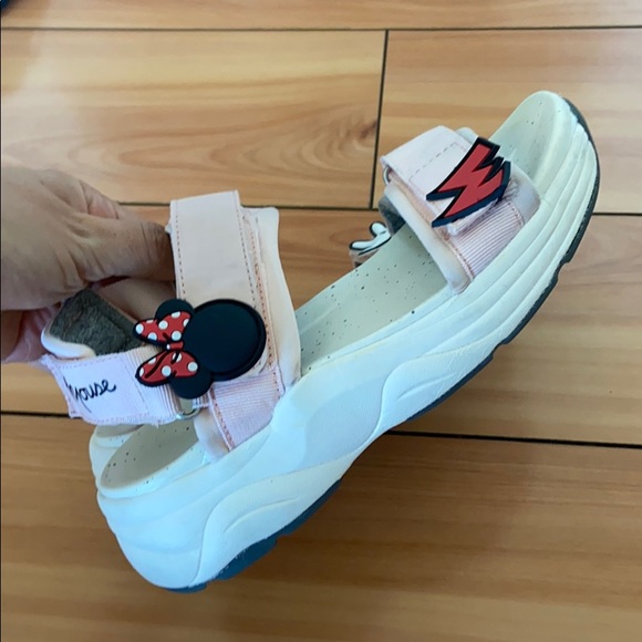 zara minnie mouse sandals